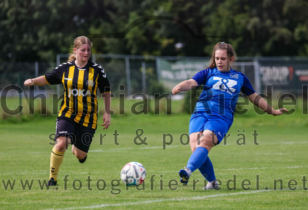 2023-09-03_143_Teamware_Cup_2023 | Oberding, Deutschland, 03.09.2023:
Fußball, TS Teamwear Cup 2023, Vorrunde, FC Schwaig gegen FC Langengeisling, Endergebnis: 

Foto: Christian Riedel / fotografie-riedel.net