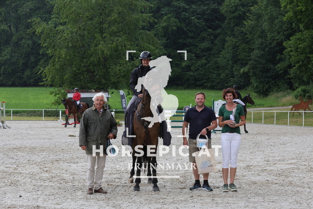 0P6A3206 | Willkommen bei Brunnmayr - Design & Fotografie – Ihrem Spezialisten für Reitturniere und Pferdeveranstaltungen in Oberösterreich, Salzburg und Bayern! Seit über 17 Jahren sind wir leidenschaftlich dabei.
