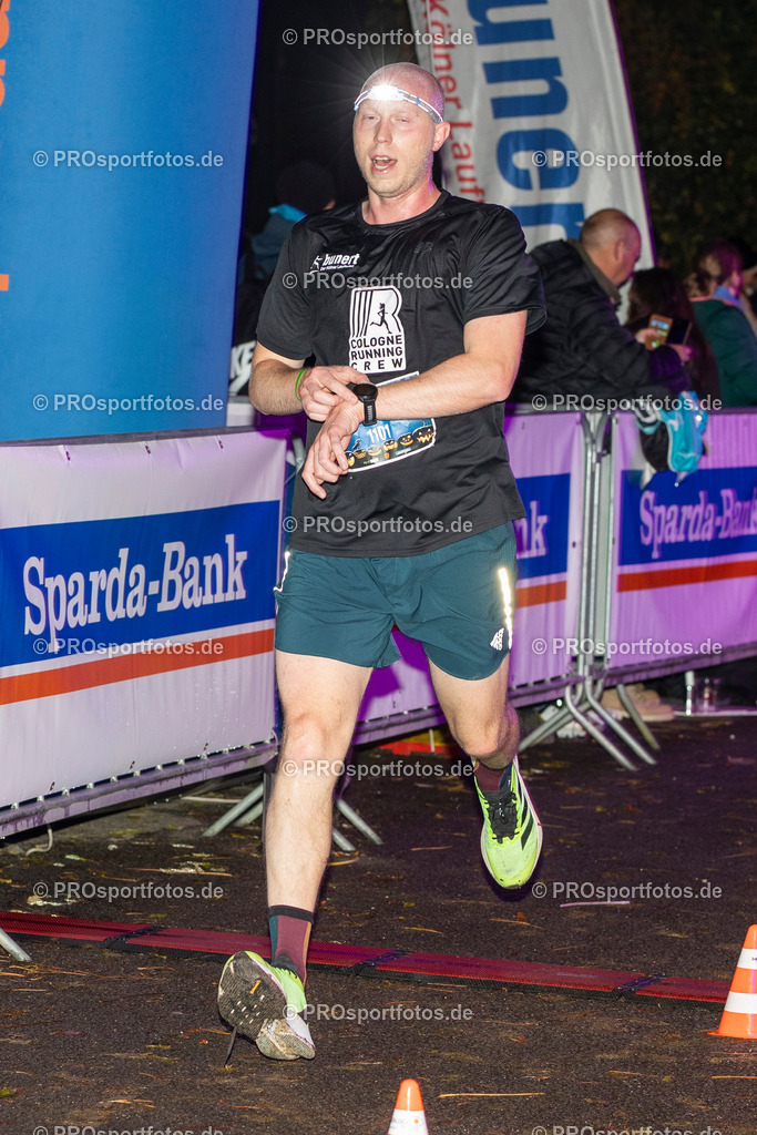 231031_SpardaBank_Halloweenlauf-439 | Professionelle Fotos Ihrer Laufsportveranstaltung.