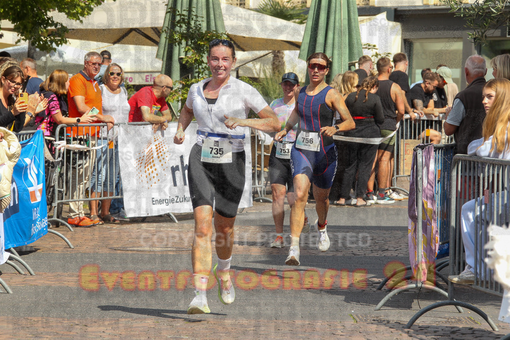 250824_1500_EV4_2516 | Sportfotografie im Rhein-Sieg Kreis, Köln, Bonn, NRW, Rheinland Pfalz, Hessen, etc. Unser Tätigkeitsfeld umfasst den Laufsport vom Volkslauf über den Marathon, Duathlon, Triathon bis zum Ultralauf wie Kölnpfad Ultra oder Schindertrail.