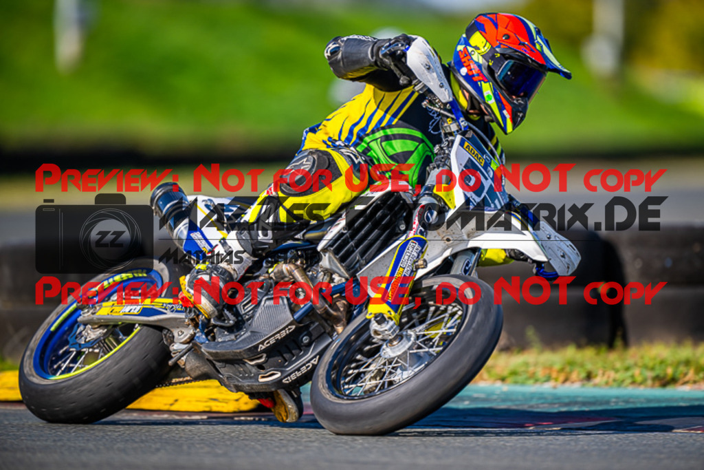 MaZZes_FotoMatrix_230930_3647 | S4