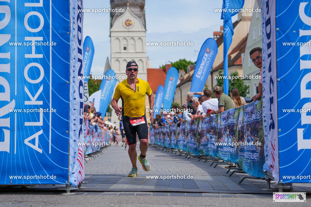 DSC05016 | Stadttriathlon Erding 2025. #yourpictrs #sportshot_your_pictrs @Sportshotphotography #stadttriathlonerding Copyright: www.sportshot.de