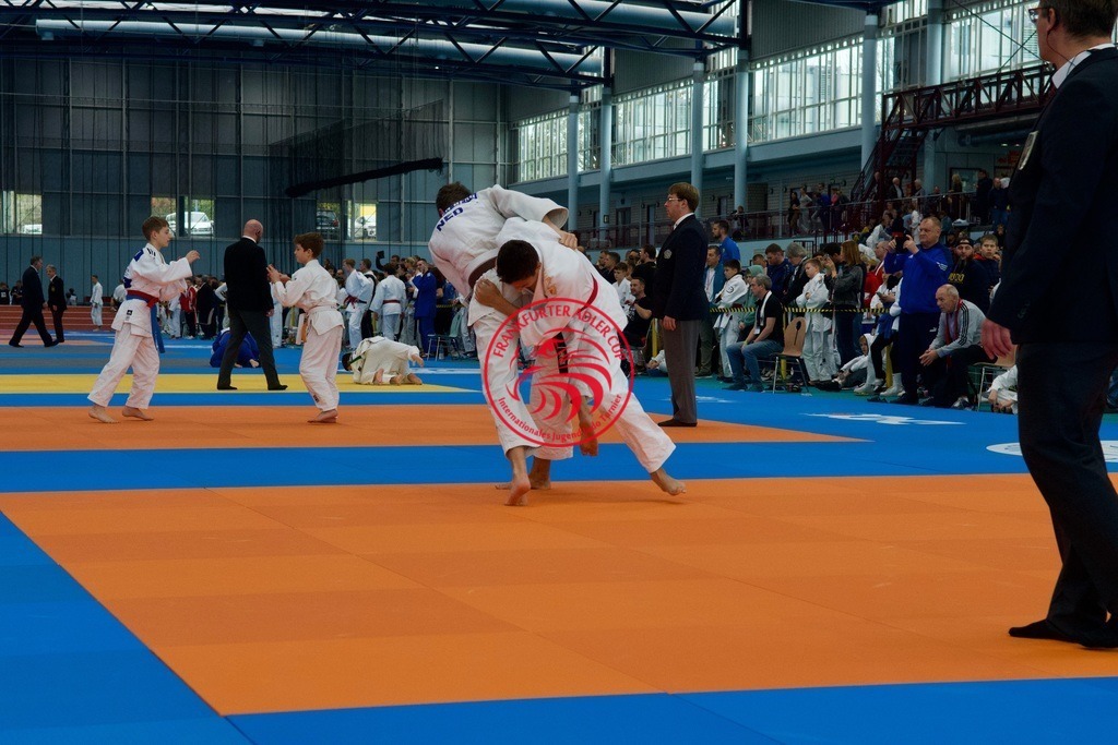 RAS_7827 | Fotos vom Adler Cup - Pictures from Adler Cup

Hier findet Ihr alle Eindrücke und großen Momente der Adler Cup Wochenenden. Here you will find all impressions and great moments of the Adler Cup weekends. - Realisiert mit Pictrs.com