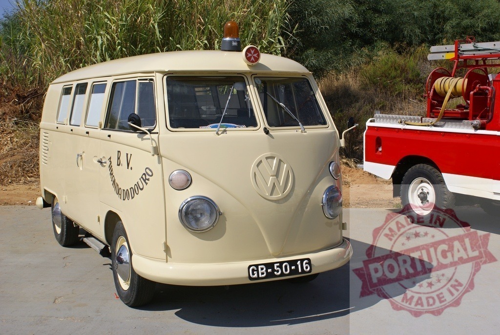Volkswagen Type 2 vintage ambulance from Miranda do Douro | Rescued Volkswagen Type 2 ambulance, also known as a Kombi, providing emergency services - Realized with Pictrs.com