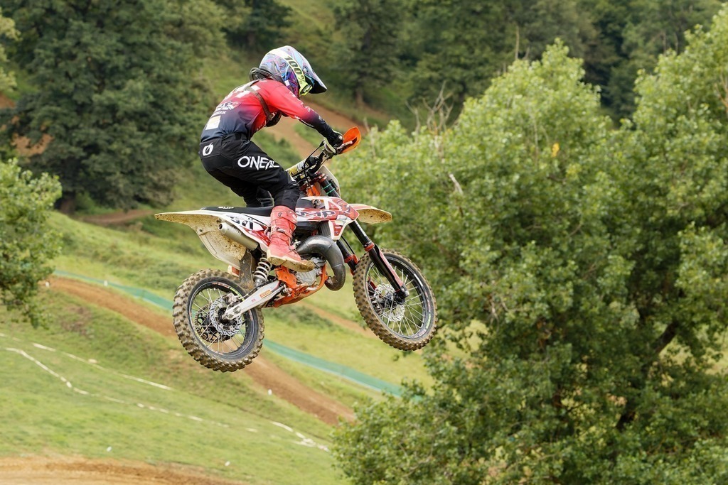 Motocross_Gerstetten_250802_6634 | Fotopresso – Sportfotografie in Heidenheim & Umgebung. Professionelle Sportfotografie für unvergessliche Momente. Dynamische Action-Shots, emotionale Szenen & hochwertige Bilder. - Realisiert mit Pictrs.com