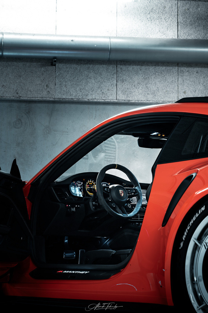 R6AT5442 _Alexander Tschuncky | Entdecken Sie die faszinierende Welt von Alexander Tschuncky Arts: Kreative Fotografie, atemberaubende Automobilkunst und hochwertiger Bilderdruck. Lassen Sie sich inspirieren! - Realisiert mit Pictrs.com