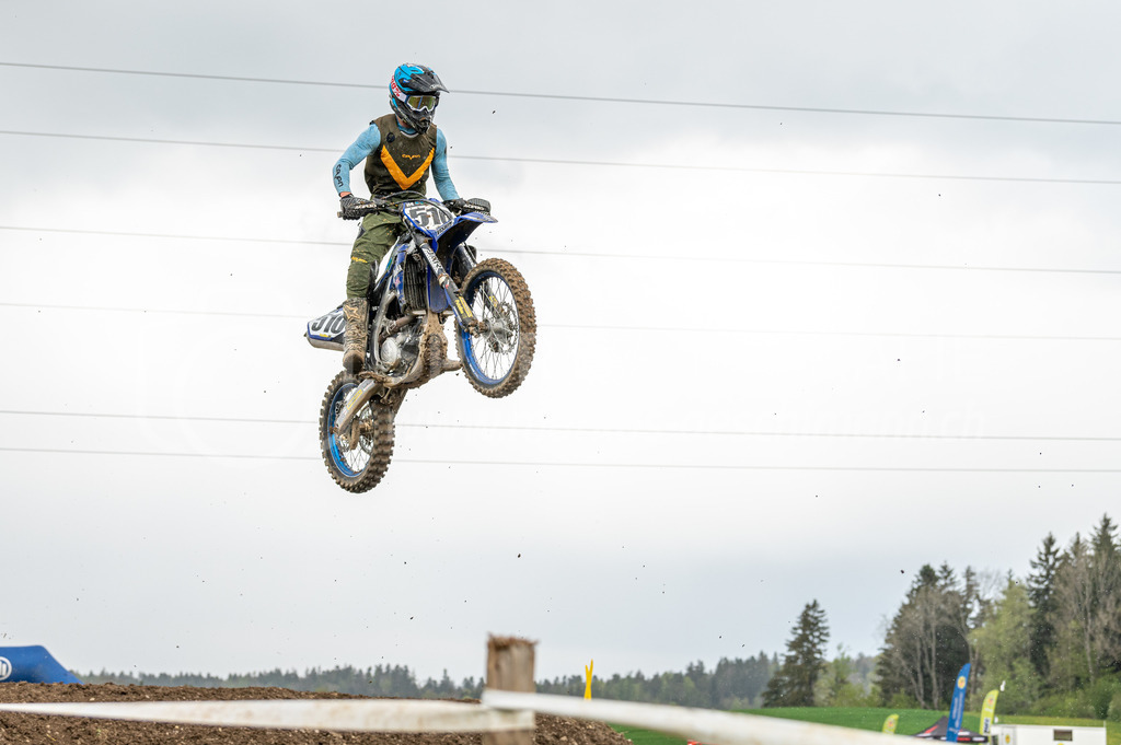 Motocross Schlatt bei Winterthur - 30. April 2022 | Motocross Schlatt bei Winterthur
MC Wila, Schlatt bei Winterthur
Bild: Sportfotografie Markus Aeschimann | www.markus-aeschimann.ch - Realisiert mit Pictrs.com