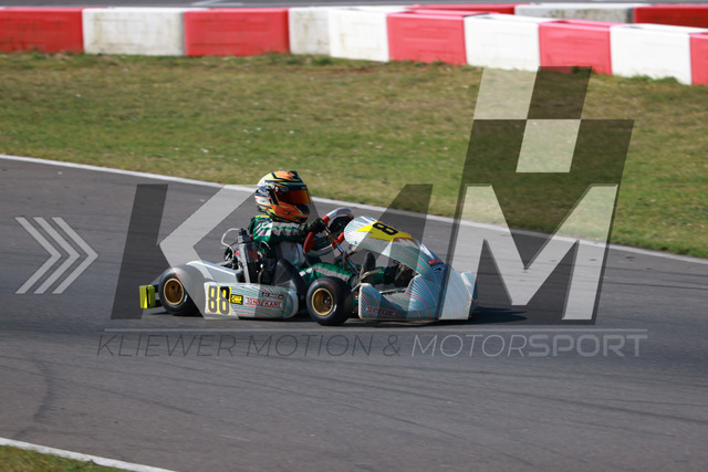 0DKP2349 | Kliewer Motion & Motorsport - Realisiert mit Pictrs.com