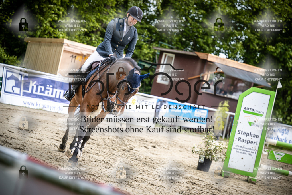DOS_1145 | Reitturnier Venne - Realisiert mit Pictrs.com