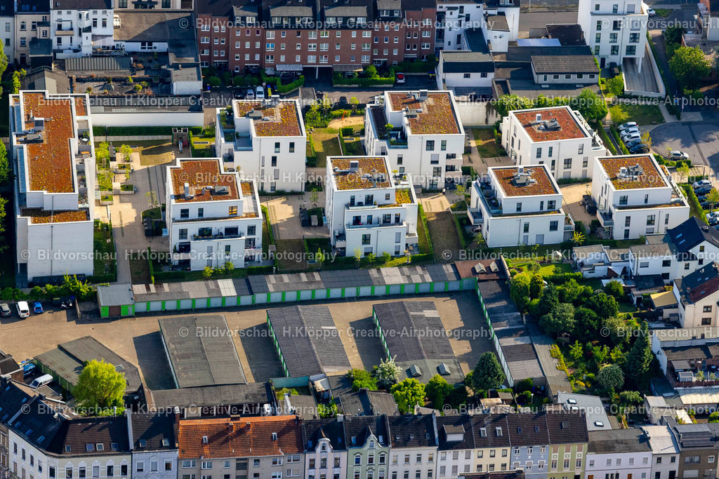 Luftbild Mönchengladbach-3785 | Luftbildfotografie und Luftbild Lückenbebauung entlang der Mehrfamilienhaus- Wohnhaus- Siedlung in Mönchengladbach - Realisiert mit Pictrs.com