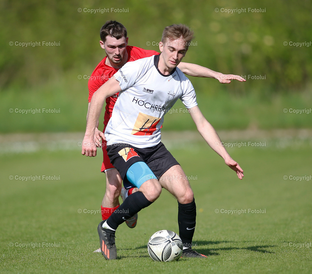 A_LUI_290423_20 | SPORT,FUSSBALL,LL:OST ASKOE OEDT 1B-SU VORTUNA BAD LEONFELDEN 29.04.2023 IM BILD: FLORIAN AIGNER (OEDT 1B) UND  OLIVER WOLFMAYR(LEONFELDEN)FOTO:FOTOLUI
