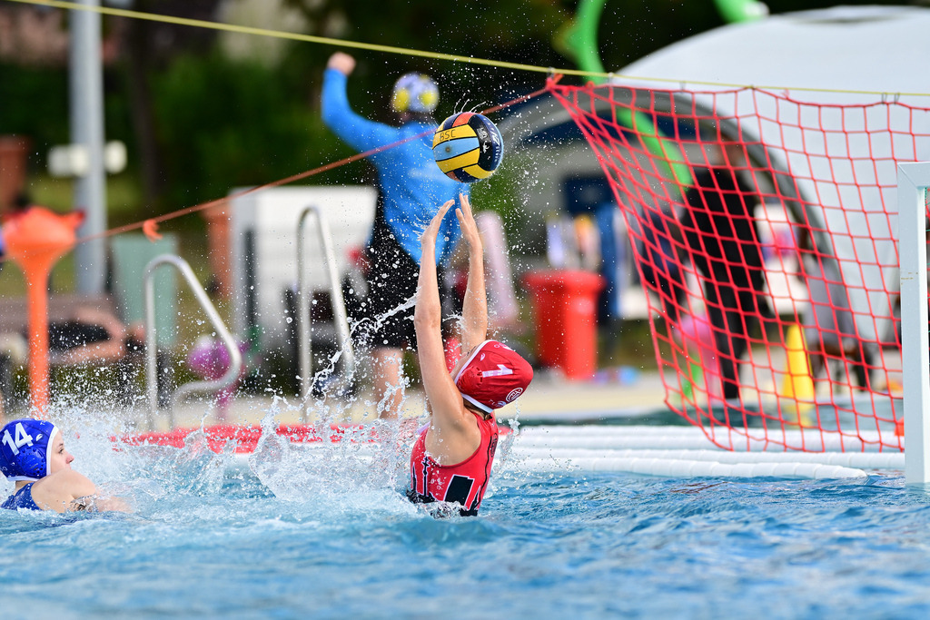 Wasserball I Mixed I 52. Int. Wasserballturnier Buxtehude | Der Sportfotograf. - Realisiert mit Pictrs.com