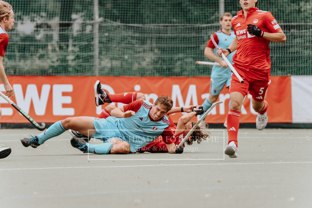 Herren_Bundesliga_02_F_RWK-UHC_21.09.25_Köln (187 von 471) | lanaschraderfotografie - Realisiert mit Pictrs.com