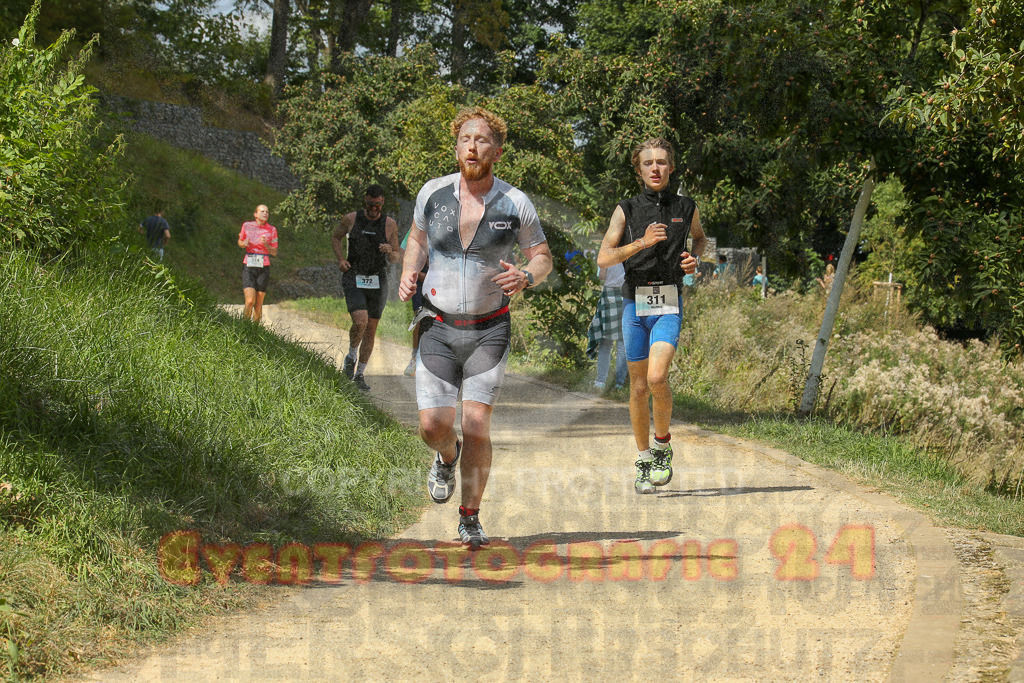 250824_1334_EX1_2843 | Sportfotografie im Rhein-Sieg Kreis, Köln, Bonn, NRW, Rheinland Pfalz, Hessen, etc. Unser Tätigkeitsfeld umfasst den Laufsport vom Volkslauf über den Marathon, Duathlon, Triathon bis zum Ultralauf wie Kölnpfad Ultra oder Schindertrail.