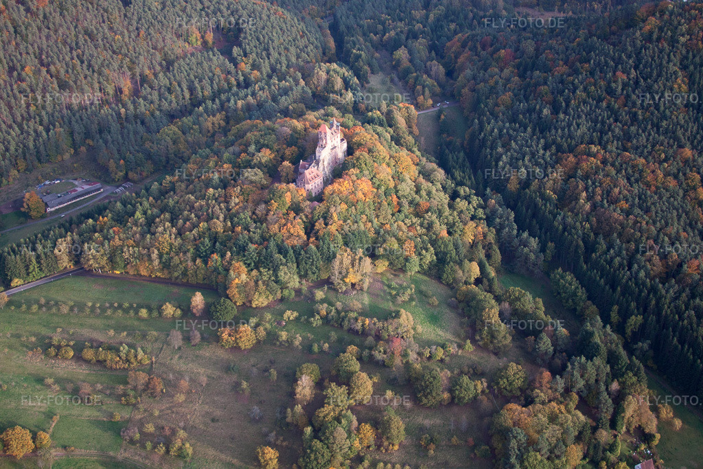 Luftbild: Burg Berwartstein in Erlenbach bei Dahn im Bundesland Rheinland-Pfalz in Deutschland. Foto: IMG_53923.jpg vom 20.10.2012 durch Werner Riehm/FLY-FOTO.de