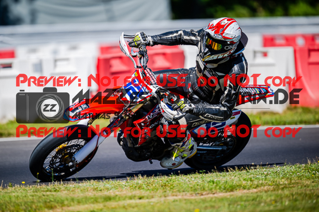 MaZZes_FotoMatrix_220703_8727 | S3