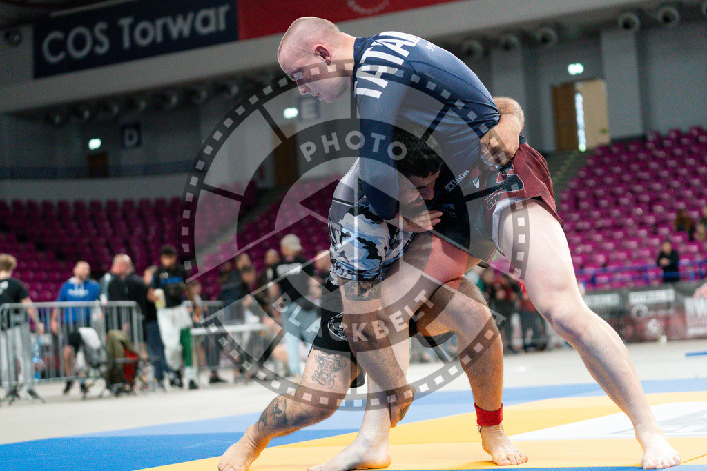 20250517PBB2868 | Athletes compete during the first day of the ADCC Amateur World Championship on May 15, 2025 in Warsaw, Poland. © Chiara Dazi / photoblackbelt