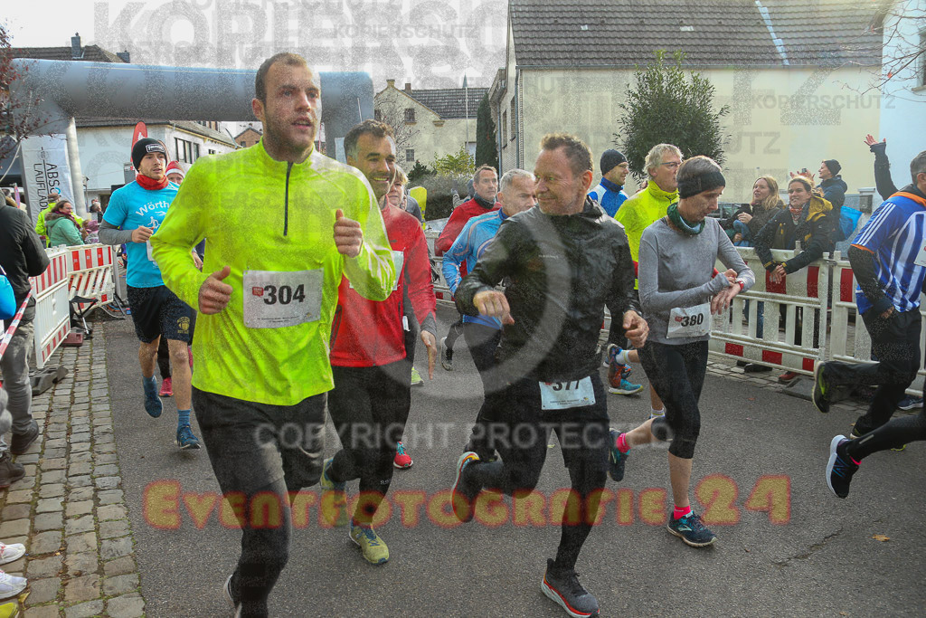 221127_1128_EX1_1687 | Sportfotografie im Rhein-Sieg Kreis, Köln, Bonn, NRW, Rheinland Pfalz, Hessen, etc. Unser Tätigkeitsfeld umfasst den Laufsport vom Volkslauf über den Marathon, Duathlon, Triathon bis zum Ultralauf wie Kölnpfad Ultra oder Schindertrail.
