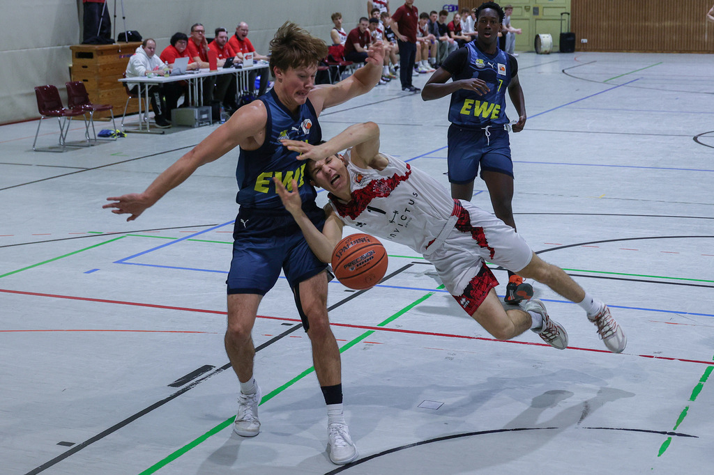 NBBL BAYER GIANTS vs EWE Baskets Juniors Oldenburg-75 | Fotos von Basketballspielen aus dem Raum NRW fotografiert von Gero Mueller-Laschet und Daniel Schaefer - Realisiert mit Pictrs.com