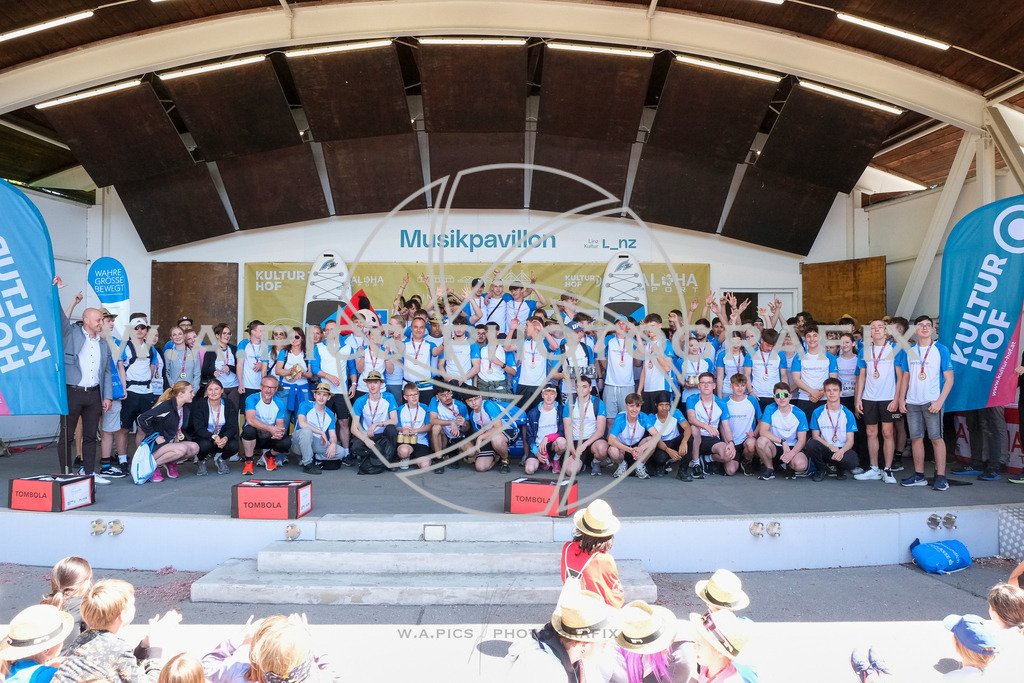 ..... | LINZ,AUSTRIA,27.April 24, Int. 3 Brückenlauf Linz  , Image shows: Photo: WAPICS / Michael ring