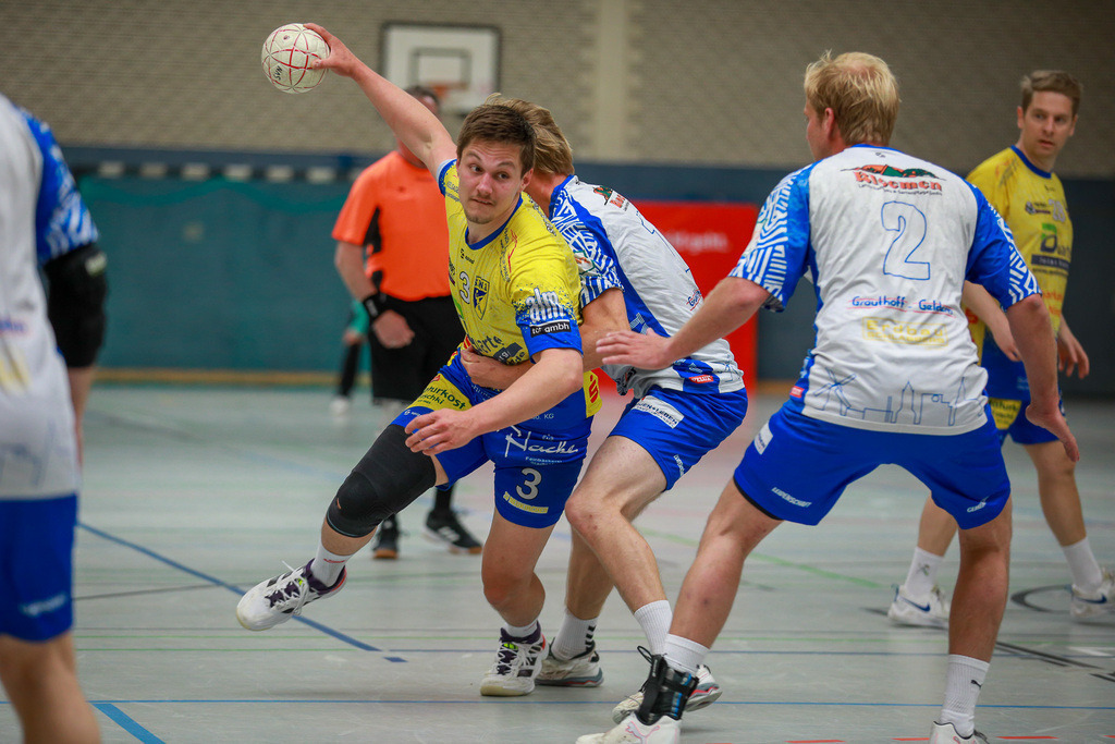 SVN_TVIssum_250426_014 | Bildergalerie von Sport-Ereignissen aber auch von weiteren spannenden Dingen - nicht nur vom Niederrhein. In Anlehnung an den bekannten Spruch von Hanns Dieter Hüsch heißt das Motto: "Niederrhein ist überall".  - Realisiert mit Pictrs.com