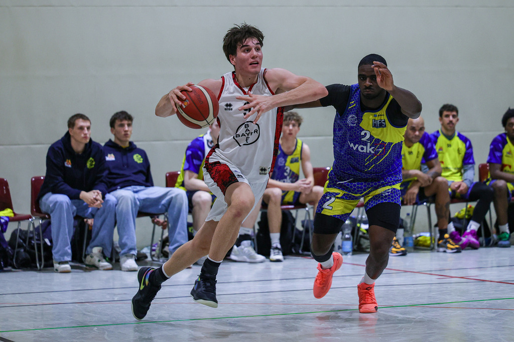 Regio BAYER GIANTS vs SV Haspe 70-97 | Fotos von Basketballspielen aus dem Raum NRW fotografiert von Gero Mueller-Laschet und Daniel Schaefer - Realisiert mit Pictrs.com