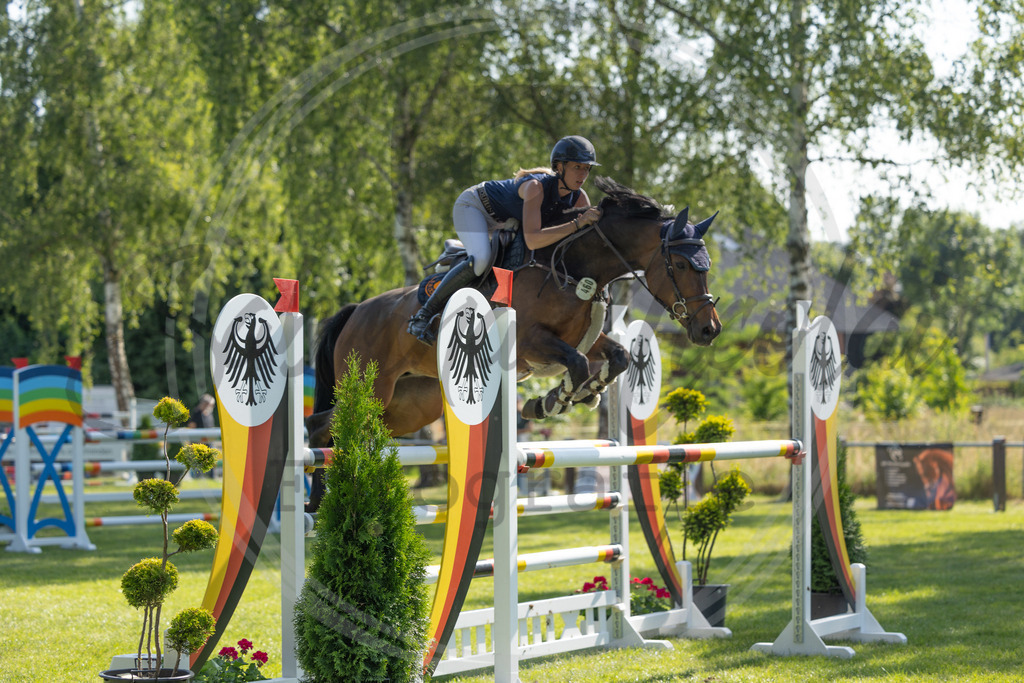 994A3244 | sabrinanicolaifotografie - Realisiert mit Pictrs.com