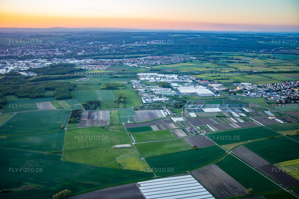 Luftbild: Industriegebiet West in Gochsheim im Bundesland Bayern in Deutschland. Foto: IMG_079217.jpg vom 15.05.2015 durch Werner Riehm/FLY-FOTO.de