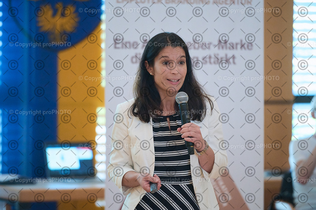 251_202509_EmployerBranding_NZ6_0053 | proPHOTO - Realisiert mit Pictrs.com