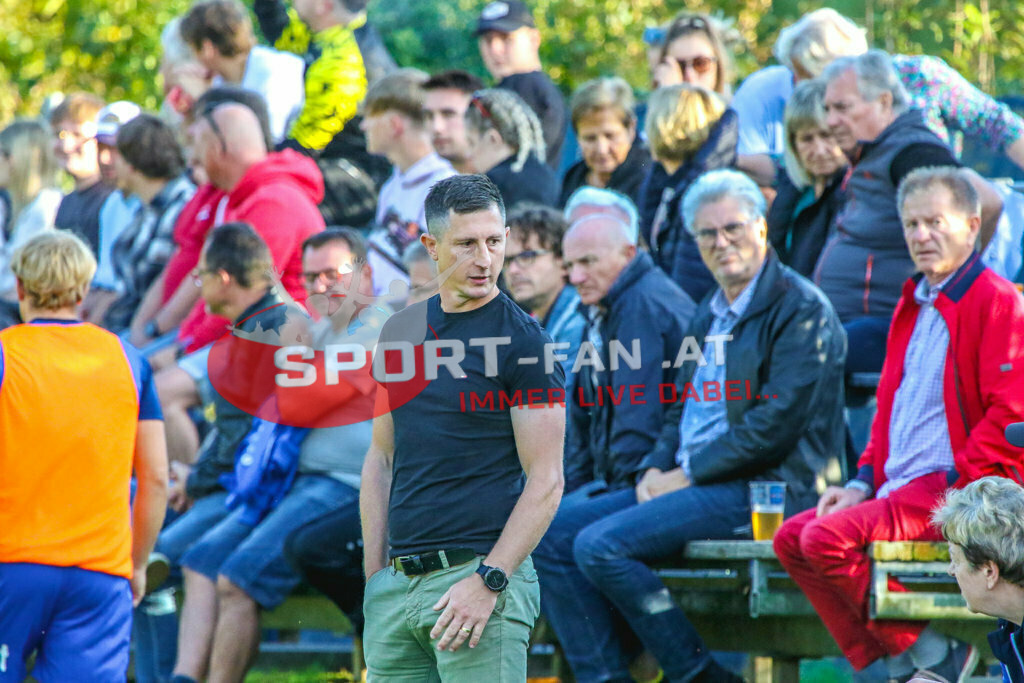 Austria Klagenfurt Amateure - SK Treibach 1-1, Kärntner Liga 2. Runde | Karl Schweighofer (SK Treibach #C) Austria Klagenfurt Amateure - SK Treibach 1-1 am 08.08.2023 in Brückl
(Sportplatz), Austria, (Photo by Ernst Krawagner sport-fan.at) - Realisiert mit Pictrs.com