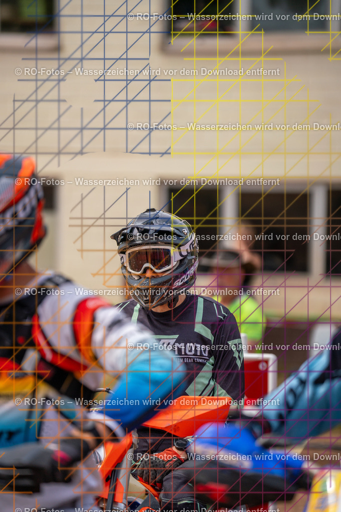 Niederwürzbach 2 Lauf-89 | Sportfotografie von RO-Fotos: Motorsport, Motocross, Enduro, Laufveranstaltungen und Triathlon. Professionelle Fotos von Sportlern und Events. - Realisiert mit Pictrs.com