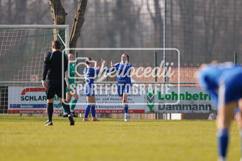 Fußball I Frauen I Saison 2025-2026 I Oberliga Niedersachsen I 17. Spieltag I TuS Lutten - BW Hollage-117 | realhellocedii - Realisiert mit Pictrs.com