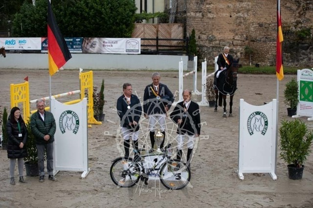 2B4A3343 | pixelfaenger - Realisiert mit Pictrs.com