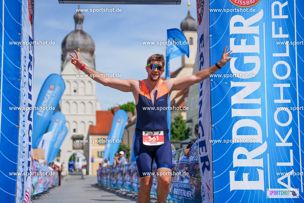 DSC05276 | Stadttriathlon Erding 2025. #yourpictrs #sportshot_your_pictrs @Sportshotphotography #stadttriathlonerding Copyright: www.sportshot.de