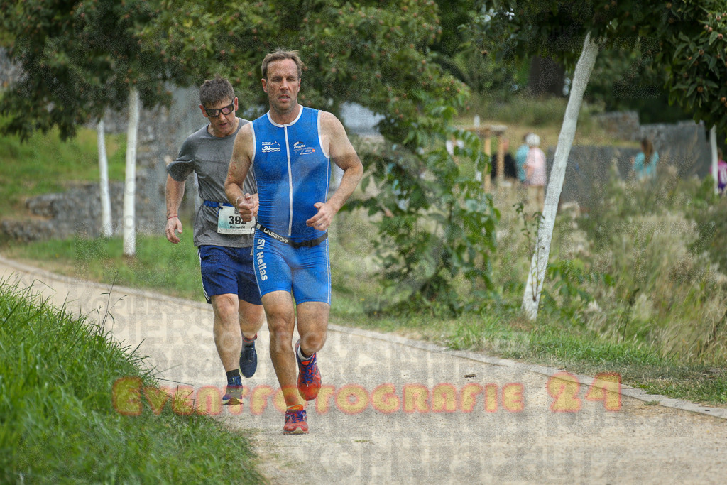 250824_1404_EX1_4833 | Sportfotografie im Rhein-Sieg Kreis, Köln, Bonn, NRW, Rheinland Pfalz, Hessen, etc. Unser Tätigkeitsfeld umfasst den Laufsport vom Volkslauf über den Marathon, Duathlon, Triathon bis zum Ultralauf wie Kölnpfad Ultra oder Schindertrail.