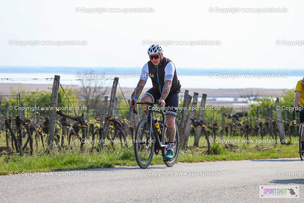 IMG_1601 | @sportshot_your_pictrs #yourpictures#roadtowm2029 #nrm #neusiedlerseeradmarathon #neusiedlersee #neusiedlerseetourismus #burgenland #mörbisch #nrm26 #burgenlandtourismus #voglundco #poweredbyburgenlandtourismus #radsport #rad #marathon #ucigranfondo #visitburgenland #ucigranfondoworldseries