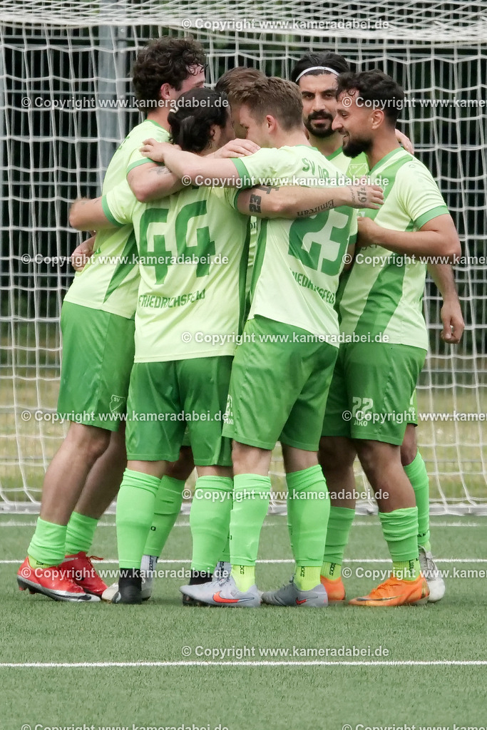 Fußball : Bezirksliga : SV 08/29 Friedrichsfeld - Alemannia Pfalzdorf am 30.05.2026 in Voerde Friedrichsfeld | Fußball : Bezirksliga : SV 08/29 Friedrichsfeld - Alemannia Pfalzdorf am 30.05.2026 in Voerde Friedrichsfeld - Realisiert mit Pictrs.com