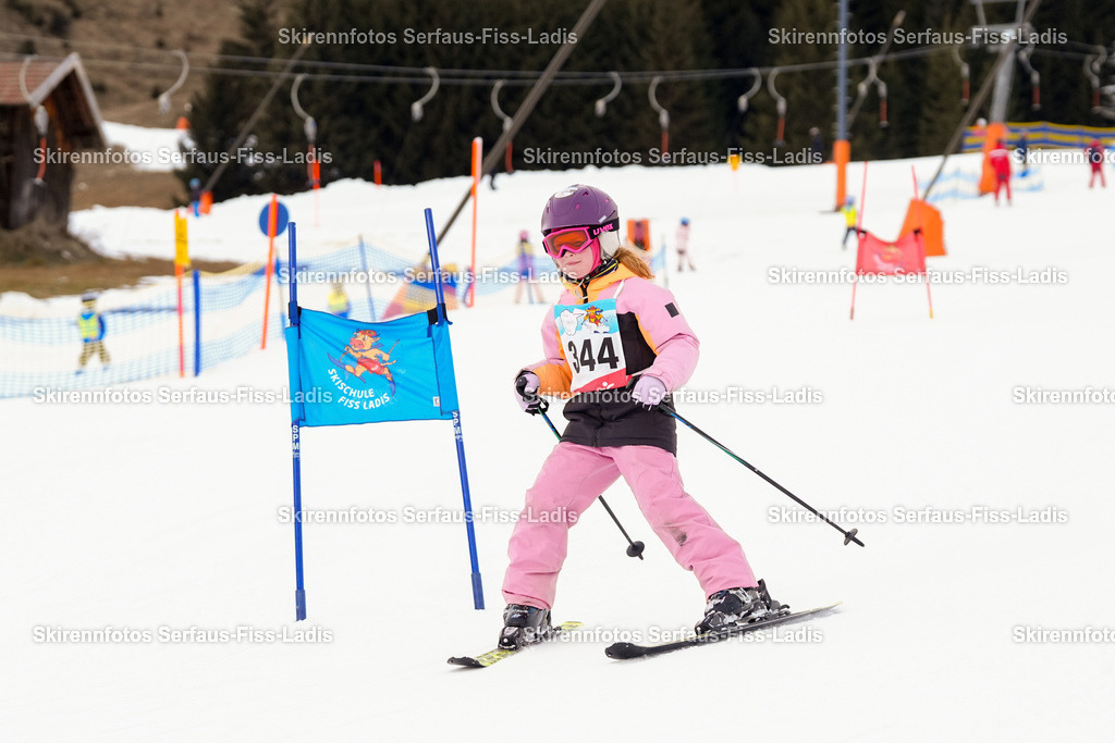 SRF_02.01.2026_0532 | Skirennfotos,Serfaus,Fiss,Ladis,Kinderskirennen,Winter,Tirol,Oberland,skirace,SFL,feelfree,weil wir's genießen,ski,Ski,skifahren,Sonnenplateau, - Realisiert mit Pictrs.com
