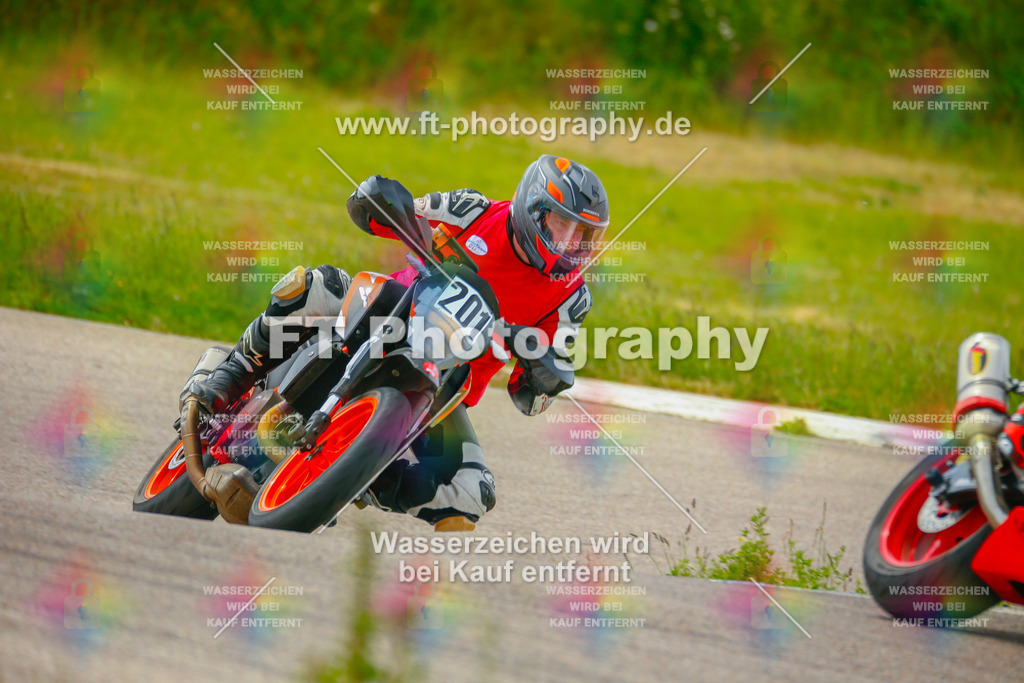 _MOT1509 | Hier findet Ihr Bilder von Touristenfahrten auf der Nürburgring Nordschleife oder von anderen Veranstaltungen die ich besucht habe. Viel Spass beim Durch Schauen 