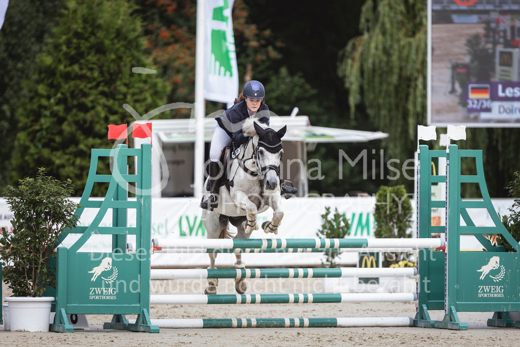 240711_BHO_Stil-A1-2-282 | Deine schönsten Turniermomente als professionelle Fotos! Entdecke hochwertige Pferdesport-Fotografie im Online-Shop. Jetzt Fotos finden & bestellen!