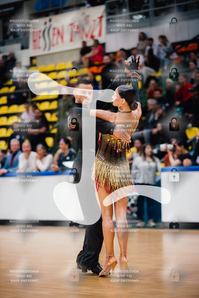 Hessen Tanzt WDSF International Open Latin 9th (12) Philip Andraus _ Ekaterina Tsvetkov (TTC Fortis Nova Maintal)-2025-05-18-5136 | Webshop for digital downloads and prints of dance sport, event & show photographer Julian Link - Realisiert mit Pictrs.com