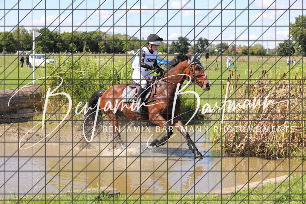 AZ2A0054 | Benjamin Bartmann Photomoments