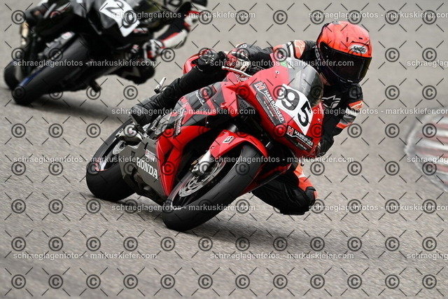 25bt02-1188 | markuskiefer.com - Realisiert mit Pictrs.com