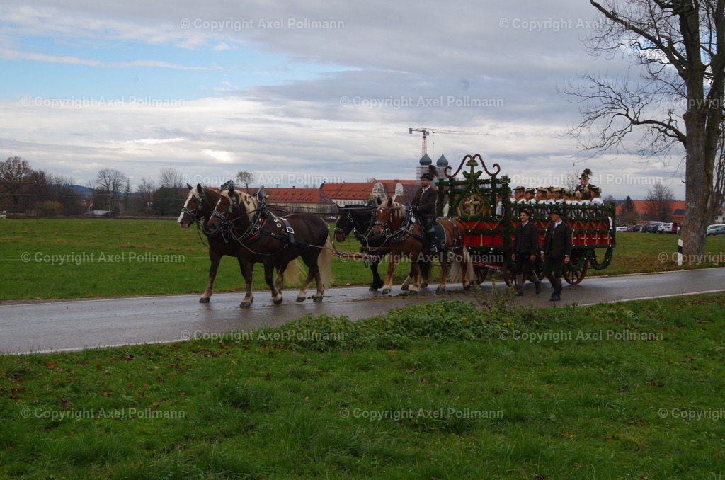 IMGP9982 | fotografiert von Axel PollmannLeonhardi Wallfahrt Benediktbeuern und Murnau, Fronleichnam, Fasching, Landschaft im Loisachtal und Benediktbeuern  - Realisiert mit Pictrs.com