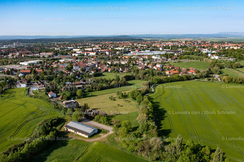 10049-51957 - Blick auf Halberstadt von Osten | Stockfoto und Bilderpool mit Bildmaterial aus Deutschland, dem Harz, Halberstadt, Quedlinburg, Wernigerode und weltweit. Qualitativ hochwertige und professionelle Fotos anschauen und kaufen. - Realisiert mit Pictrs.com