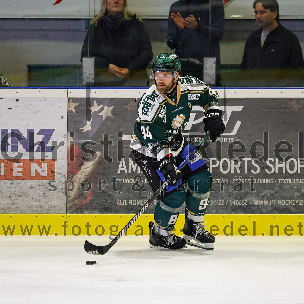 2025-09-12_049_TSV_Erding_gegen_EV_Landshut | Erding, Deutschland, 12.09.2025:Eishockey, Oberliga Süd 2025 / 2026, Testspiel, TSV Erding gegen EV Landshut, Endergebnis: 4:6Markus Eberhardt (Erding Gladiators, #94)Foto: Christian Riedel / fotografie-riedel.net
