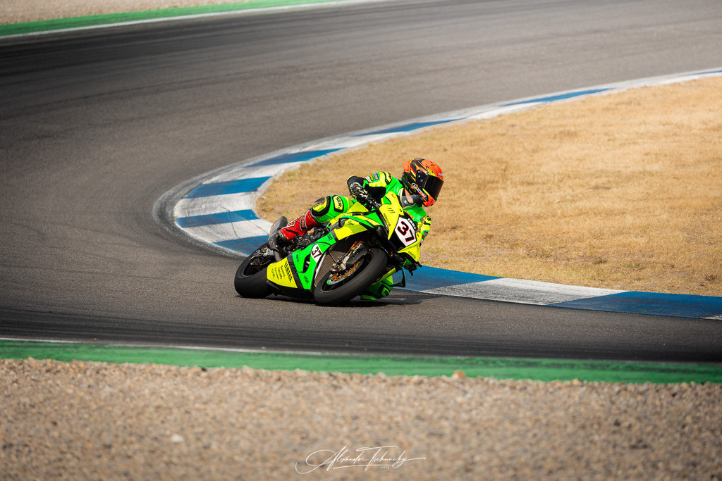 Ducati Trackday Hockenheimring 2026 | Entdecken Sie die faszinierende Welt von Alexander Tschuncky Arts: Kreative Fotografie, atemberaubende Automobilkunst und hochwertiger Bilderdruck. Lassen Sie sich inspirieren! - Realisiert mit Pictrs.com