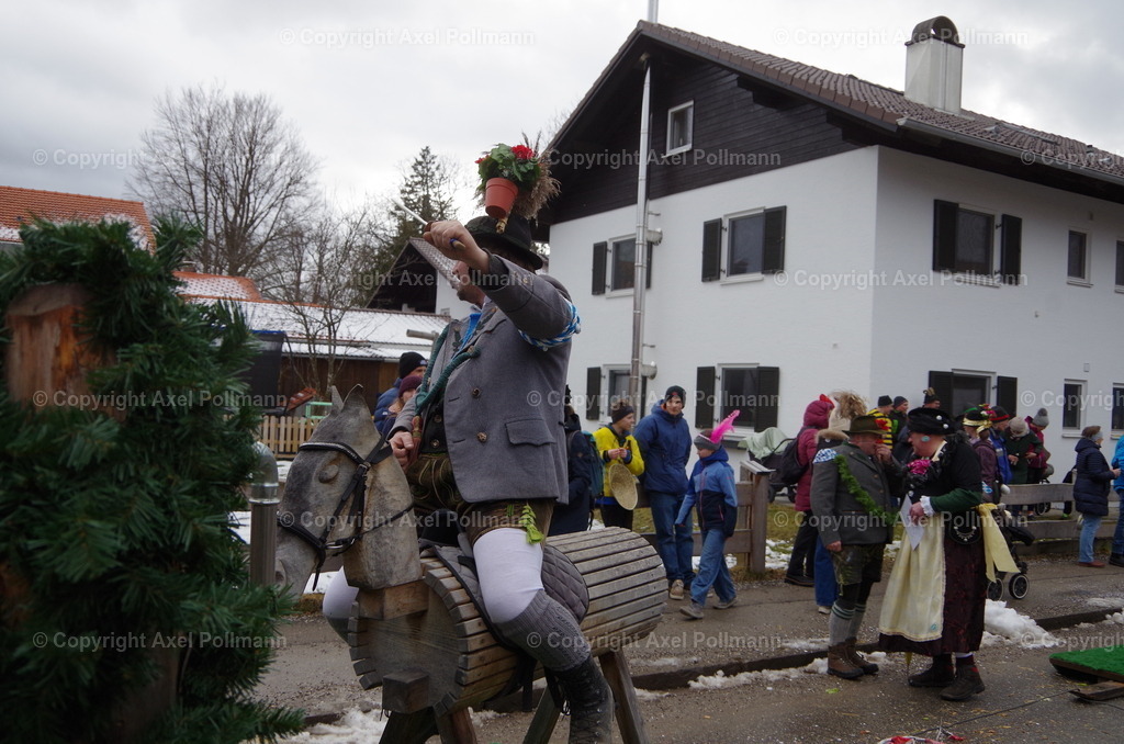 IMGP3897 | fotografiert von Axel PollmannLeonhardi Wallfahrt Benediktbeuern und Murnau, Fronleichnam, Fasching, Landschaft im Loisachtal und Benediktbeuern  - Realized with Pictrs.com