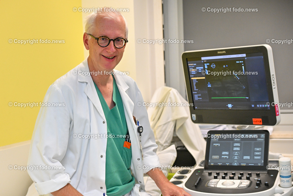 Thomas Weber (Kardiologe_ Praesident der ESH_ Klinikum Wels)_ 30.09.2024-1 | 30.09.2024, Wels, AUT, Klinikum Wels-Grieskirchen im Bild Thomas Weber (Dr. Priv. Doz., Kardiologe, Praesident der ESH-European Society of Hypertension)