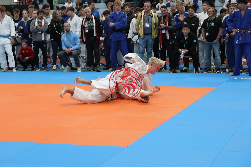 1J7A3136 | Fotos vom Adler Cup - Pictures from Adler Cup

Hier findet Ihr alle Eindrücke und großen Momente der Adler Cup Wochenenden. Here you will find all impressions and great moments of the Adler Cup weekends. - Realisiert mit Pictrs.com